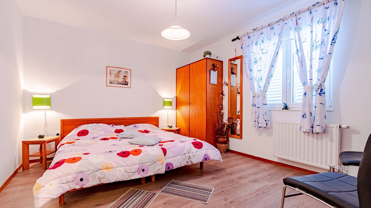 Photo of Bedroom in Mali Ston
