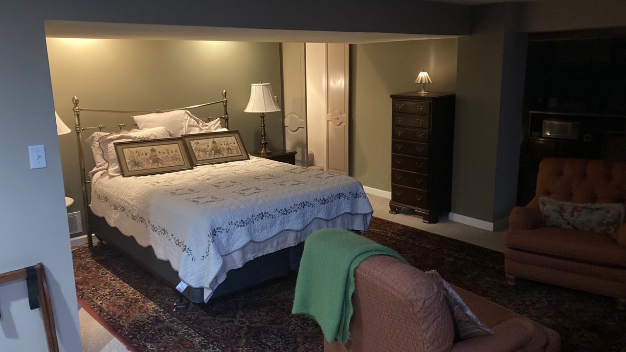 Photo of Bedroom in Green Tree