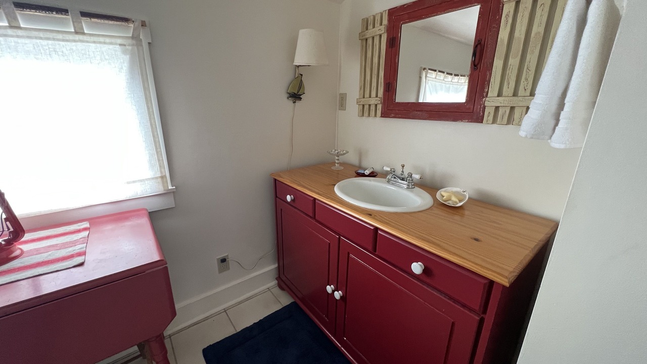 Photo of Bathroom in Gearhart