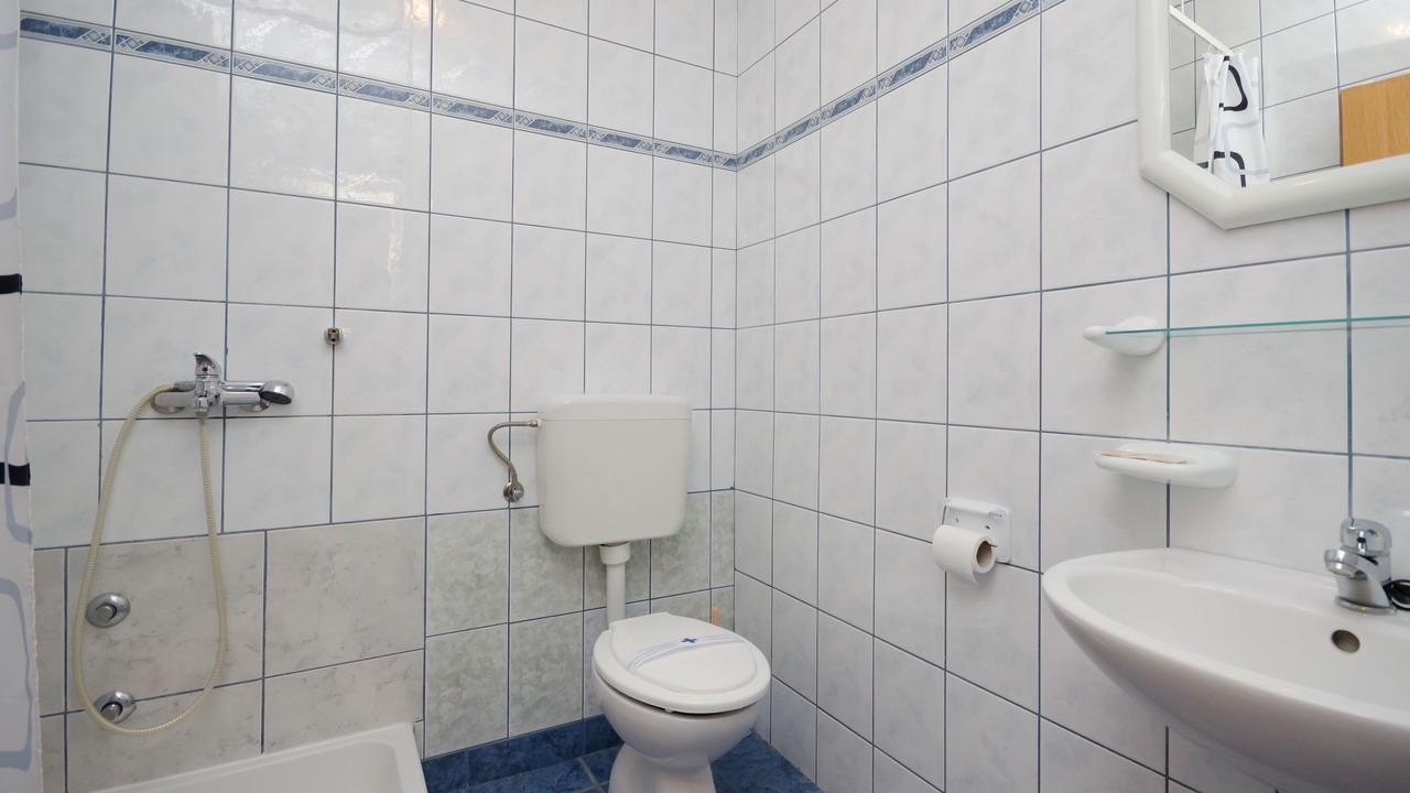 Photo of Bathroom in Lopar
