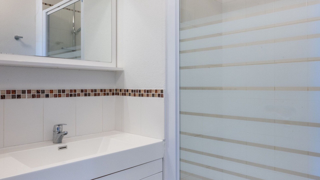 Photo of Bathroom in Hourtin Port