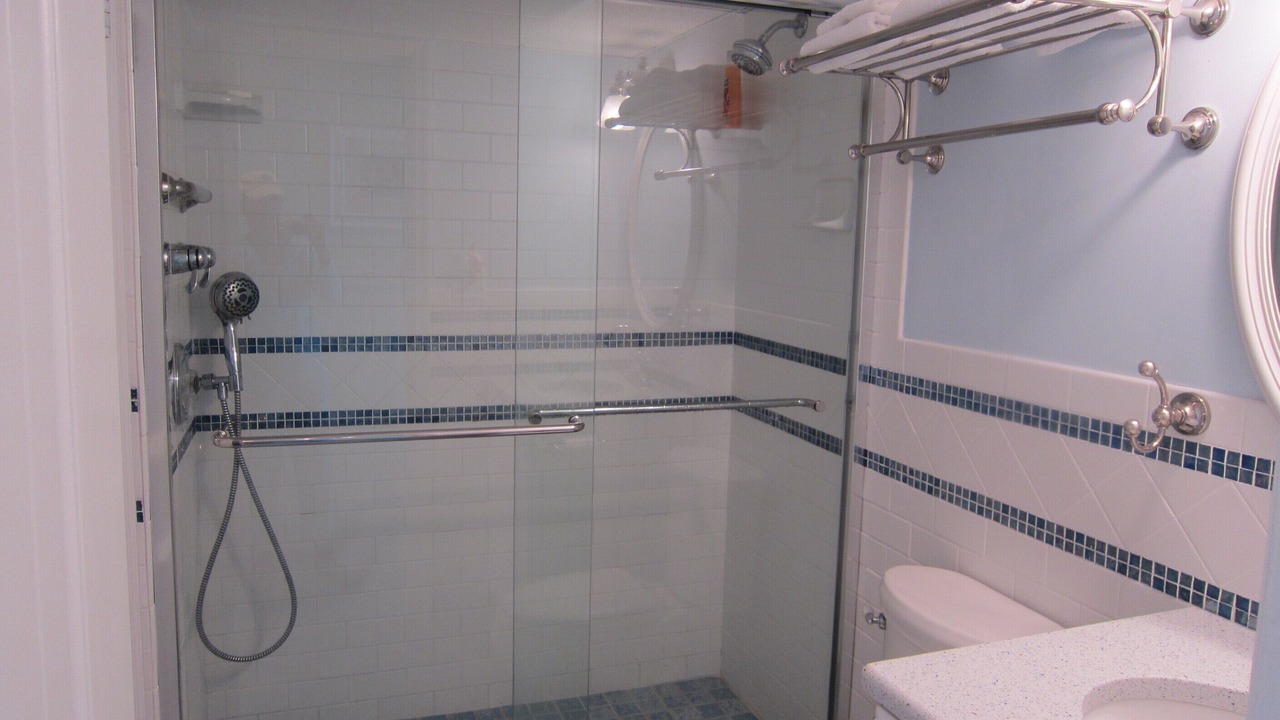 Photo of Bathroom in Bethany Beach