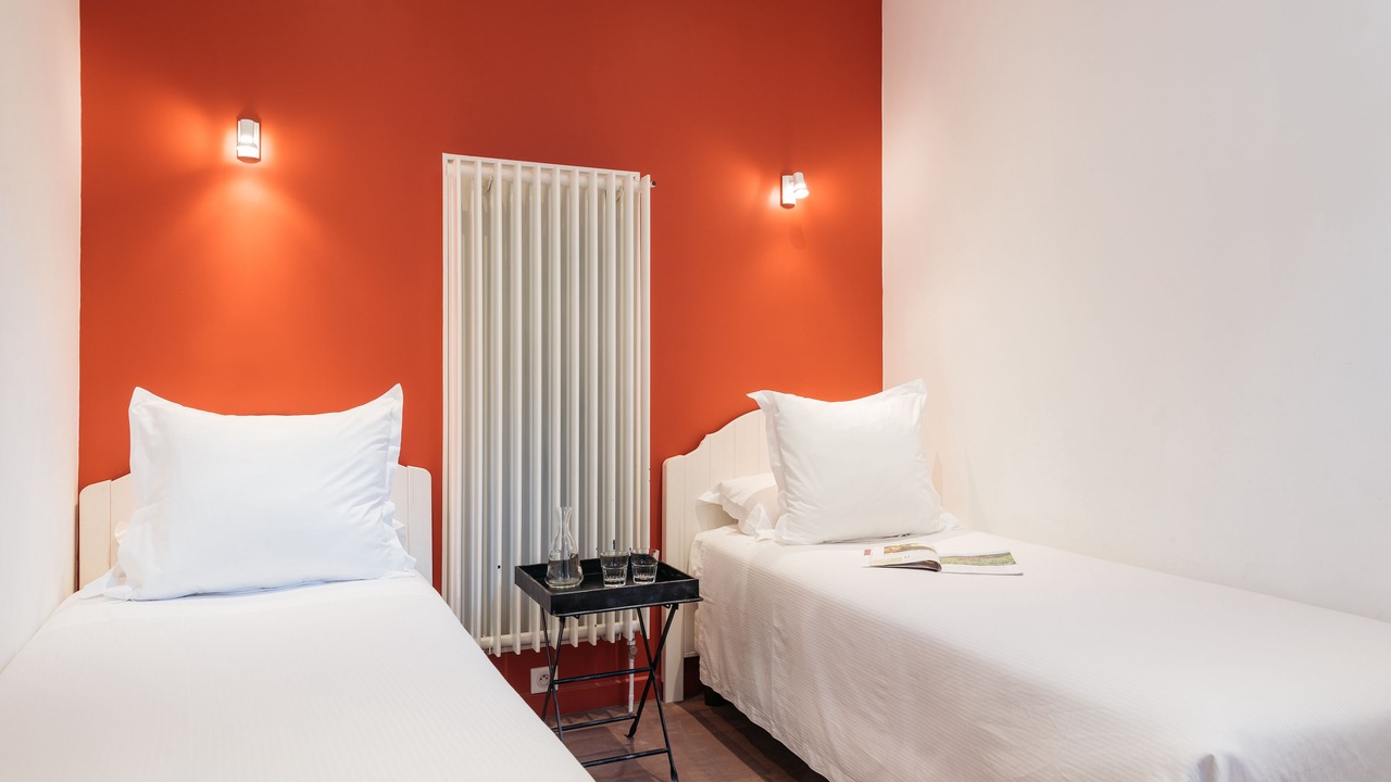 Photo of Bedroom in Beaune City Centre