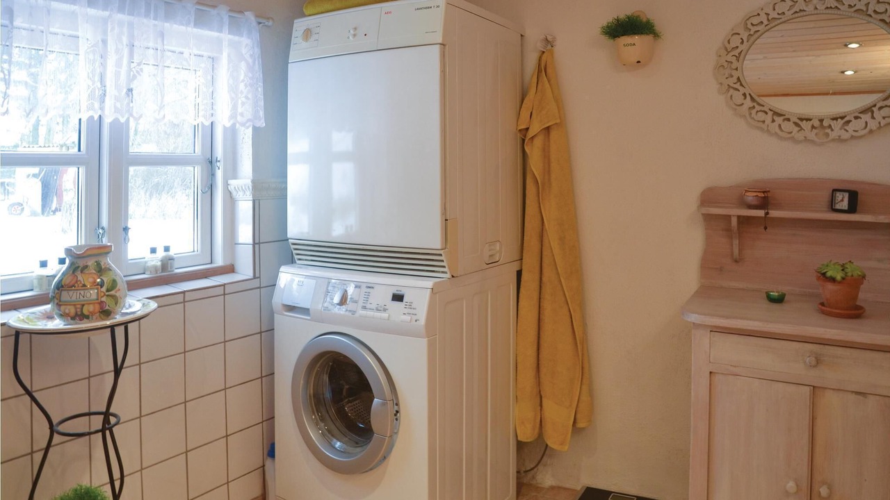 Photo of Bathroom in Give