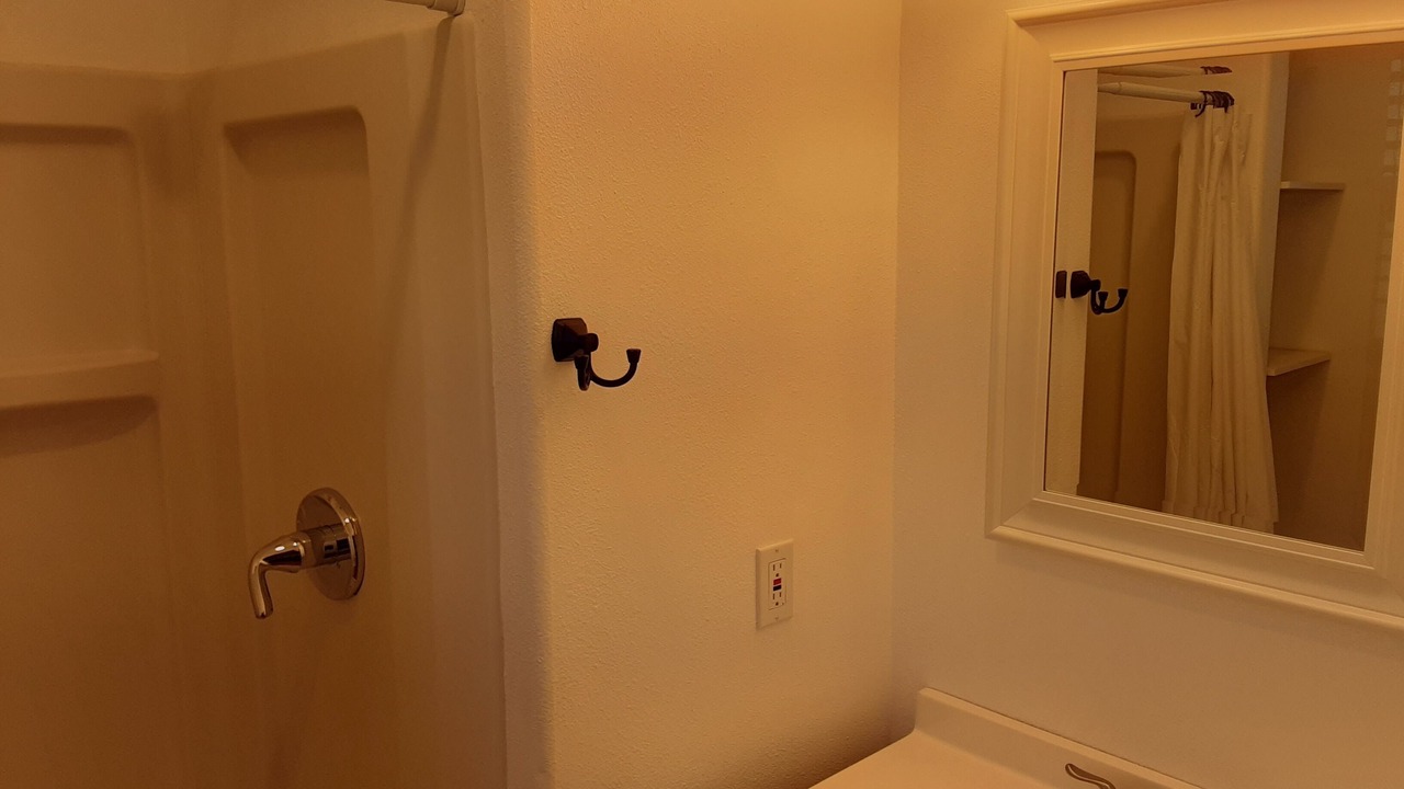 Photo of Bathroom in Mariposa