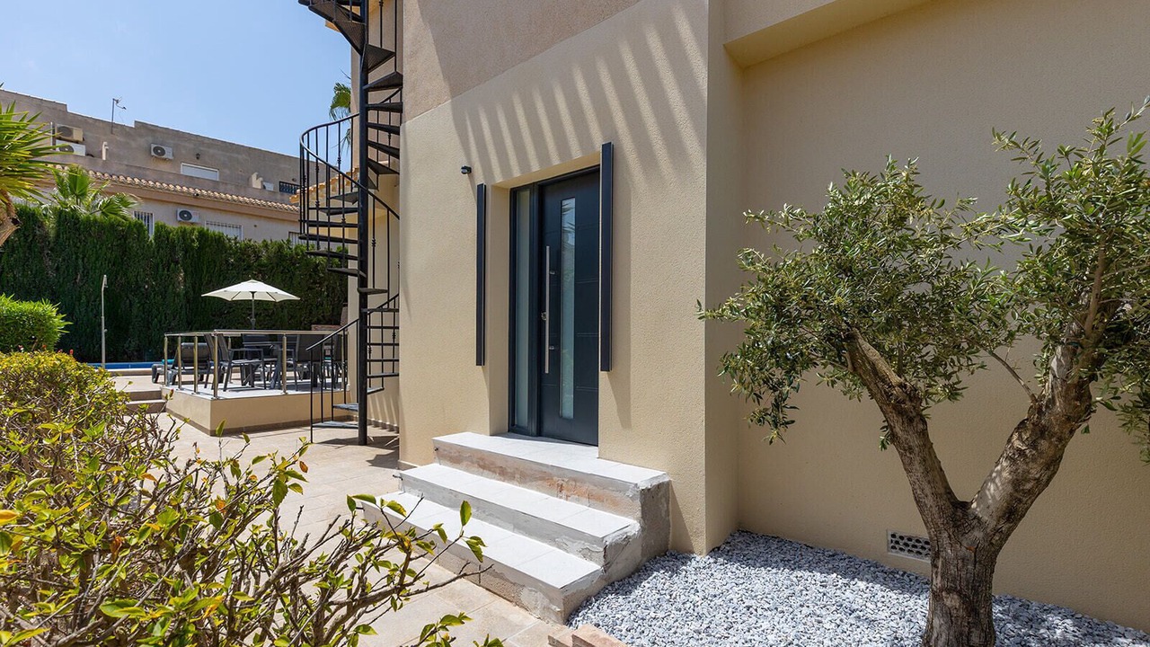 Photo of Patio Balcony in Playa Flamenca