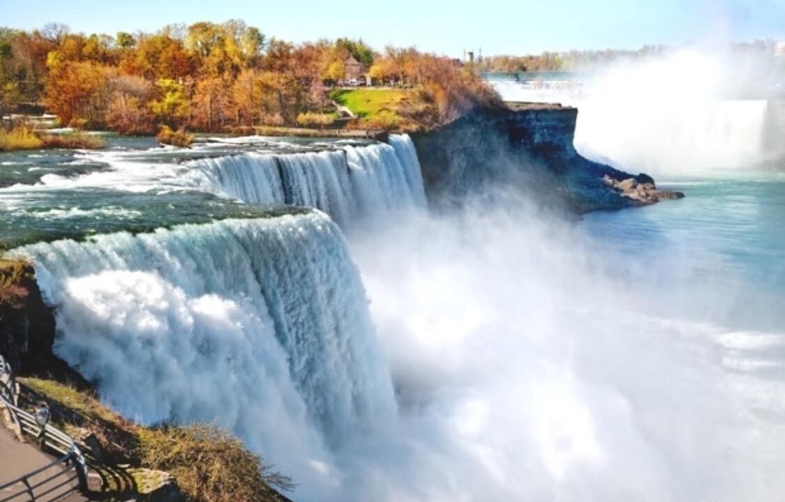 Photo of Others in Niagara Falls