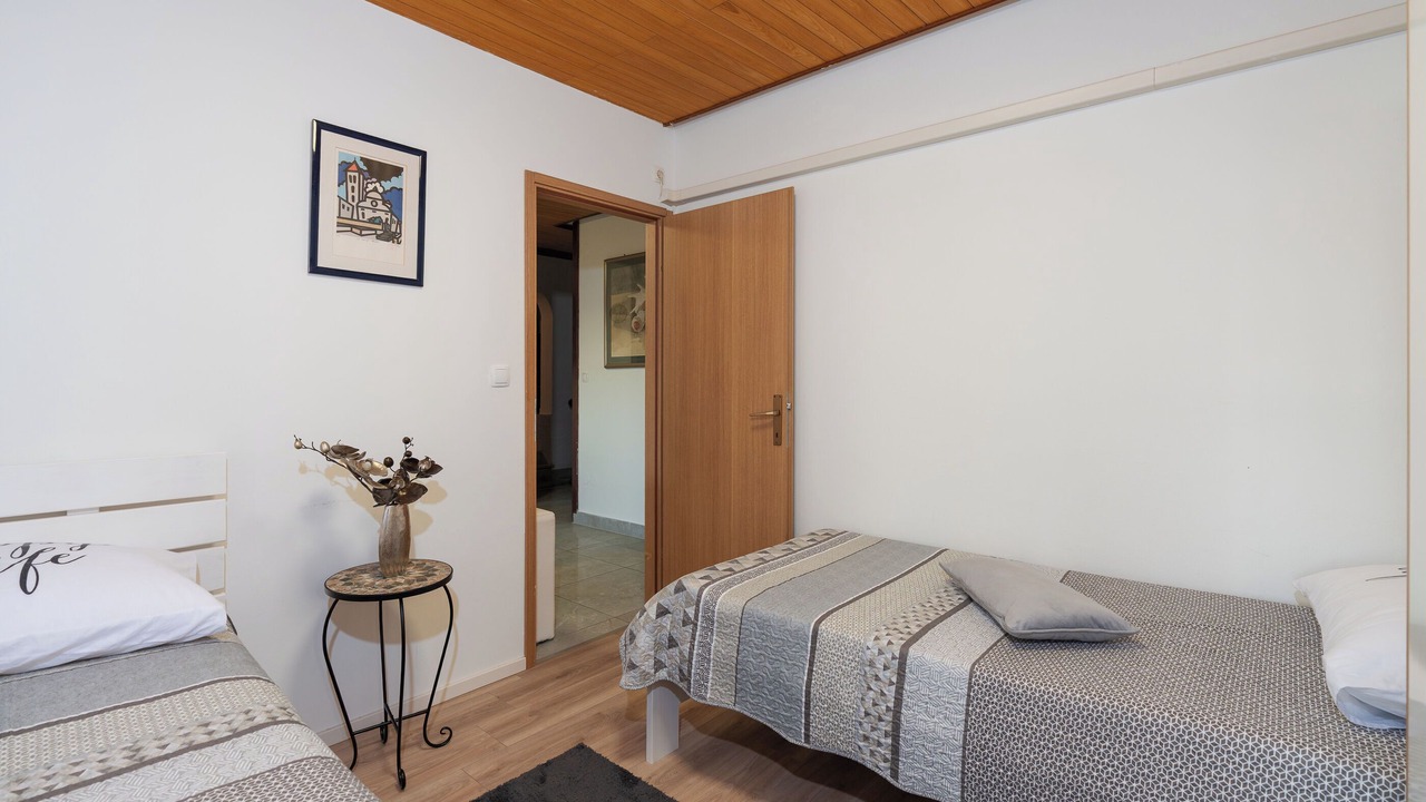Photo of Bedroom in Petrcane