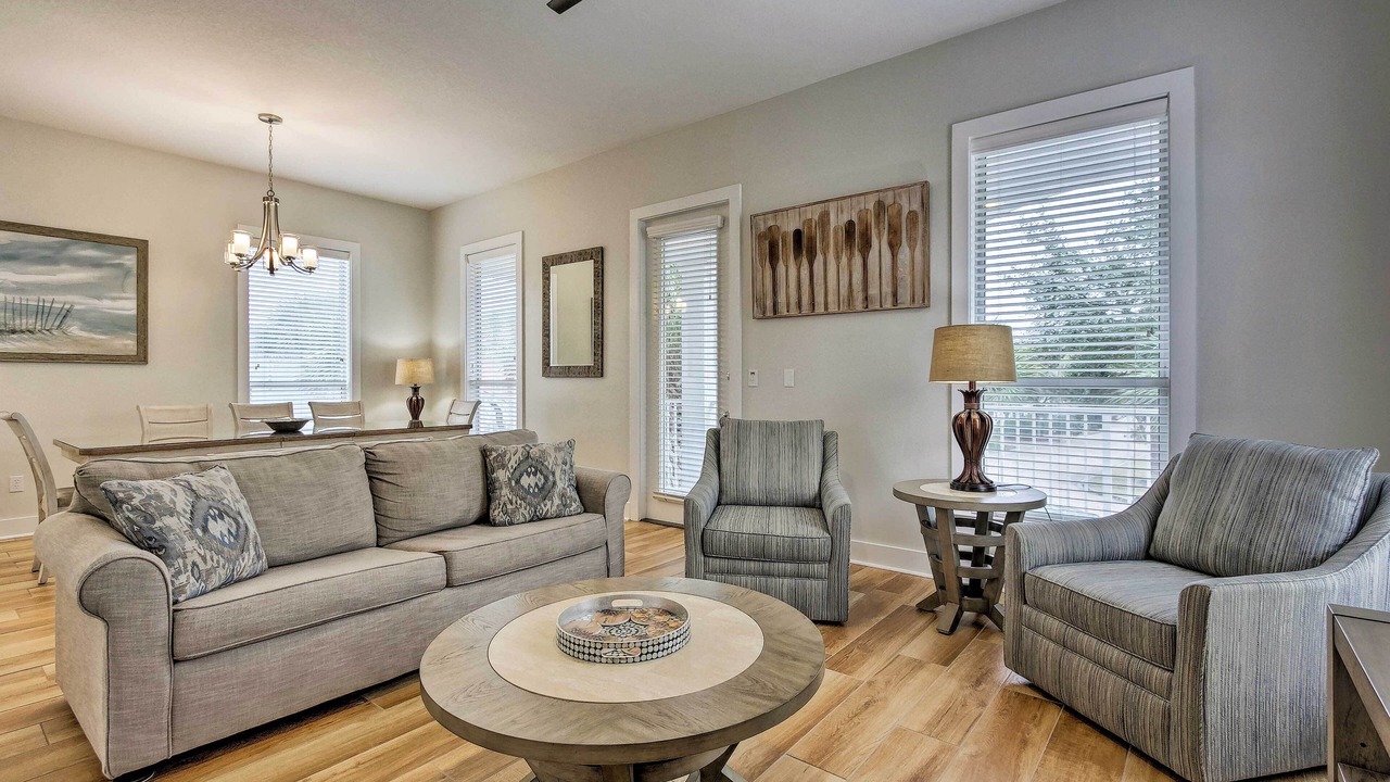 Photo of Bedroom in Miramar Beach