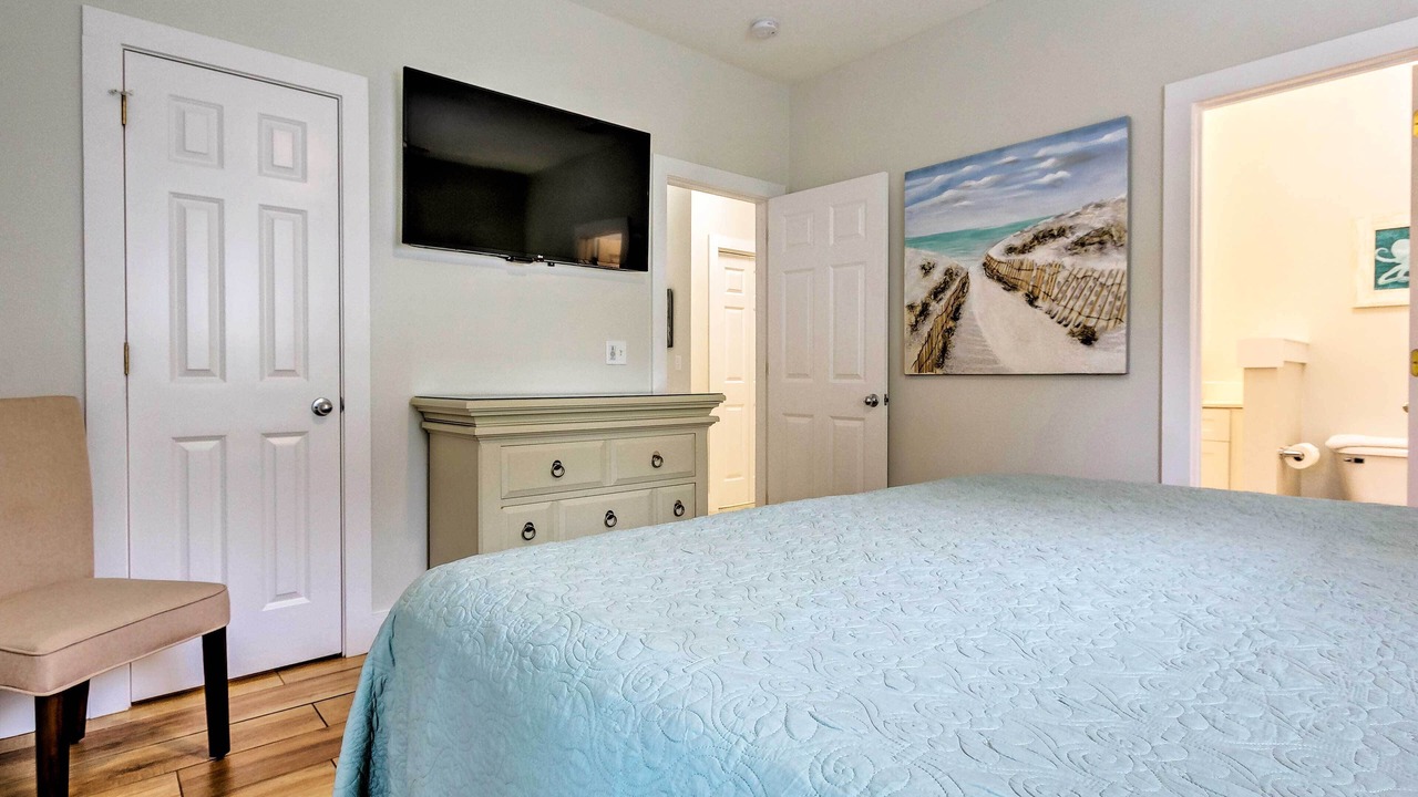 Photo of Bedroom in Miramar Beach