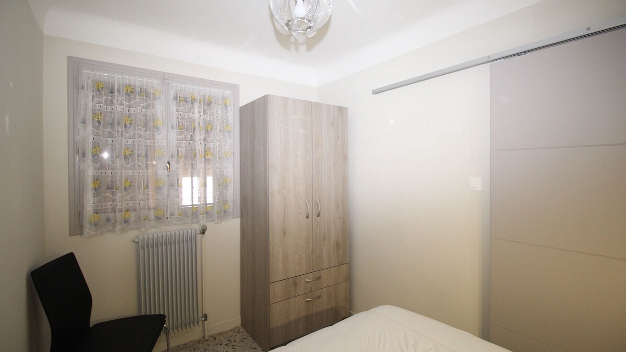 Photo of Bedroom in La Jetee