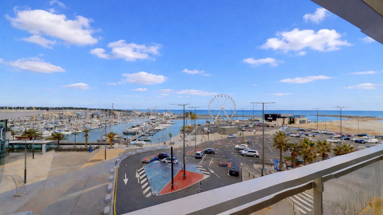Photo of Outdoor in La Jetee