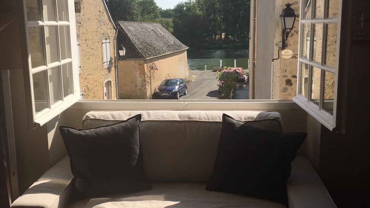 Photo of Bedroom in Avoise