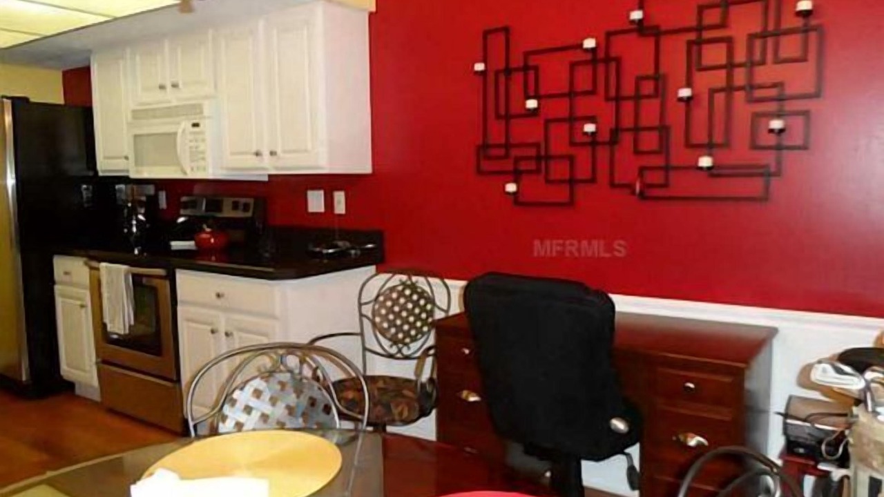Photo of Bedroom in Saddlebrook