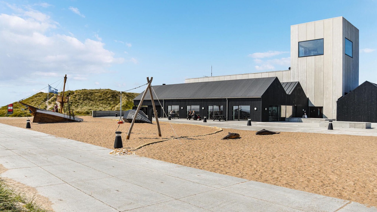 Photo of Others in Øby