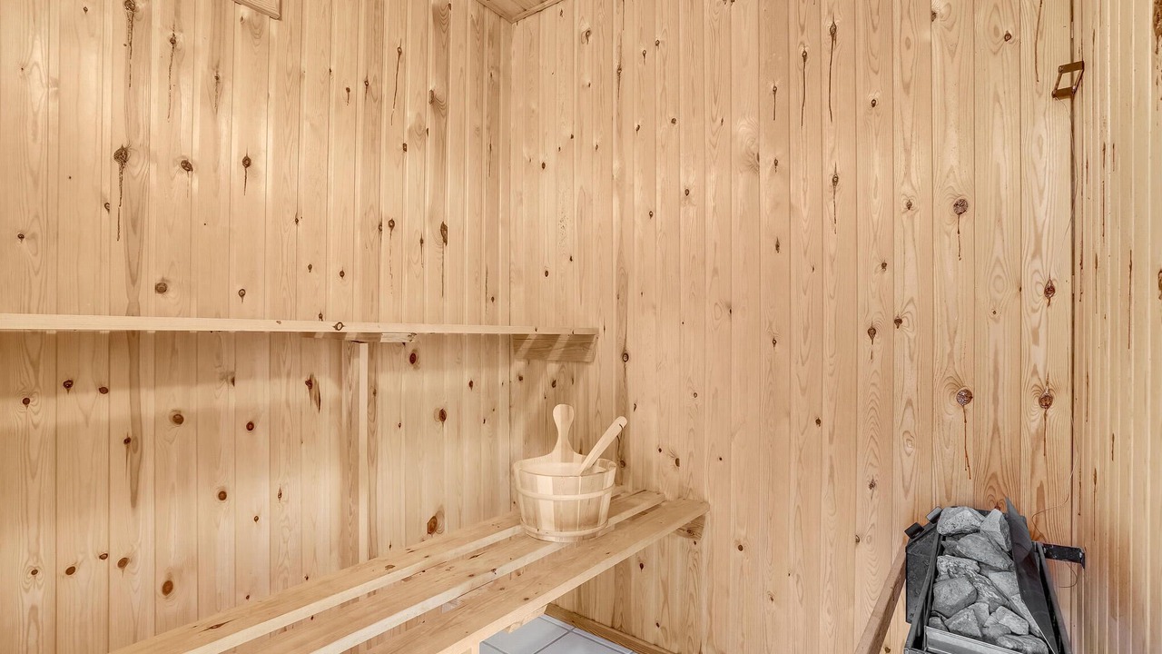 Photo of Others in Øby