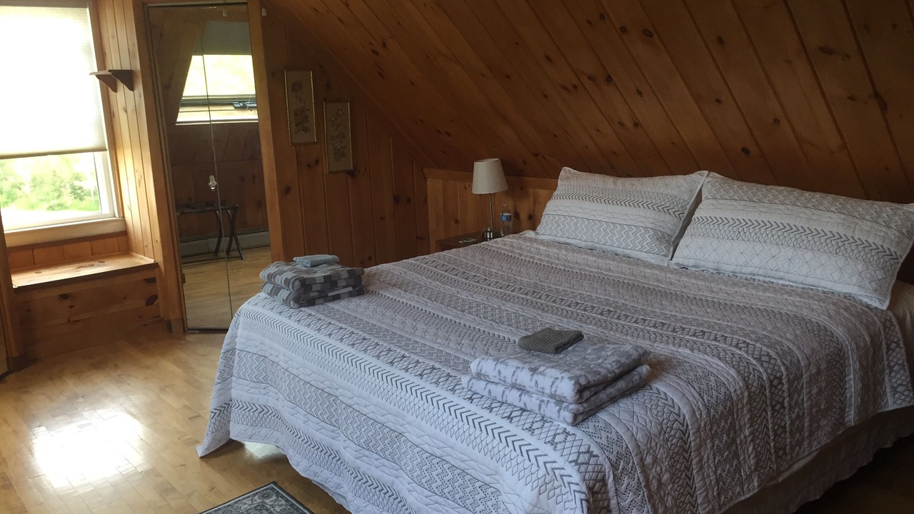 Photo of Bedroom in Seal Cove