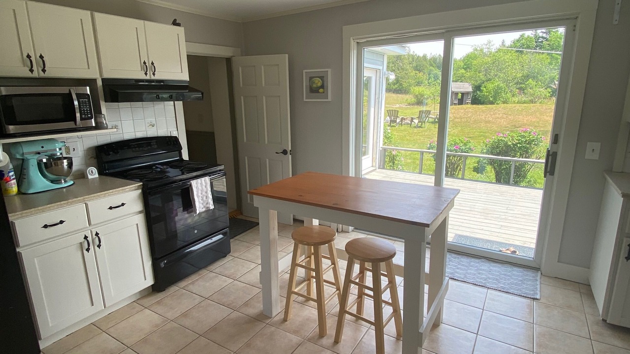 Photo of Kitchen in Seal Cove