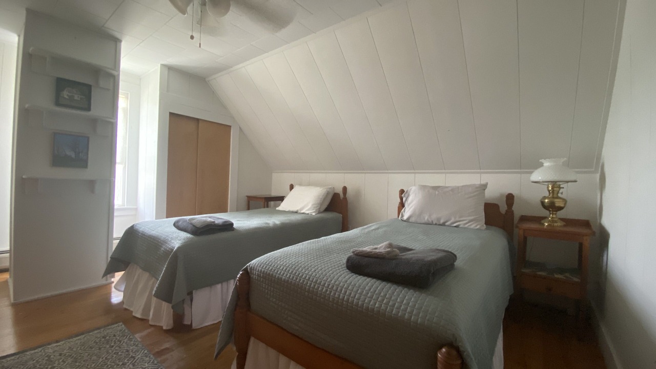 Photo of Bedroom in Seal Cove