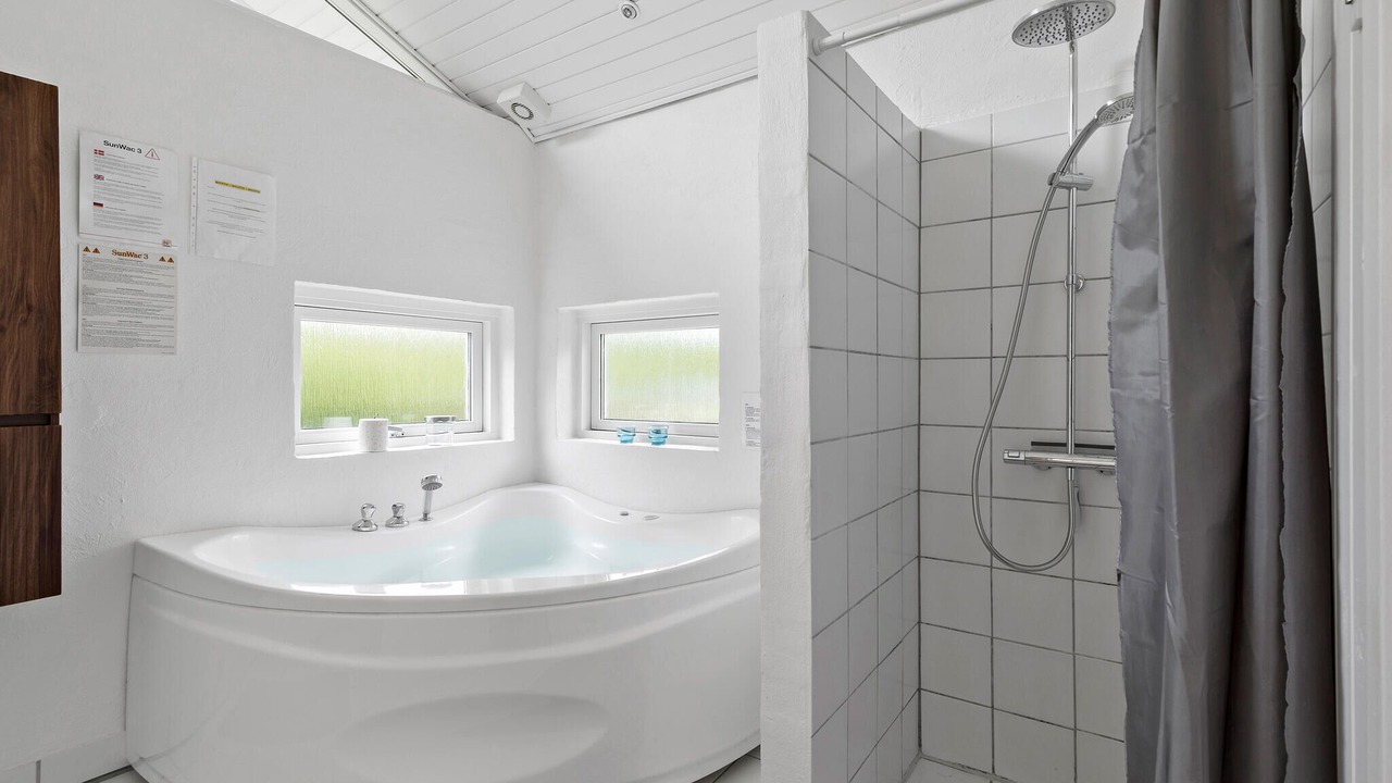 Photo of Bathroom in Grenaa