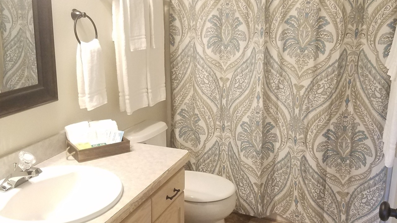 Photo of Bathroom in Green River