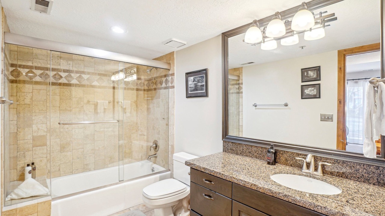 Photo of Bathroom in North Park City