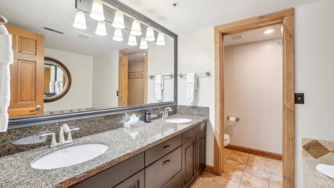 Photo of Bathroom in North Park City