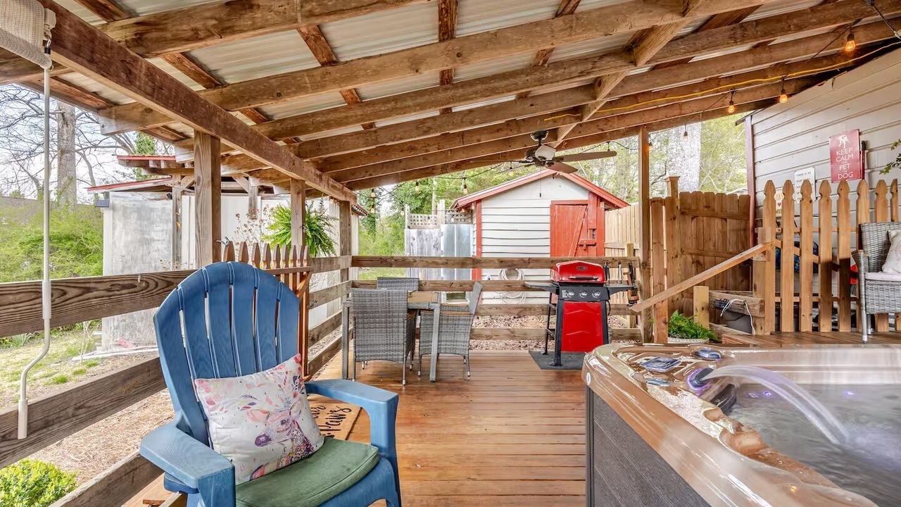 Photo of Outdoor in Tiger
