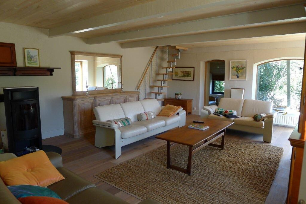 Photo of Livingroom in Astugue