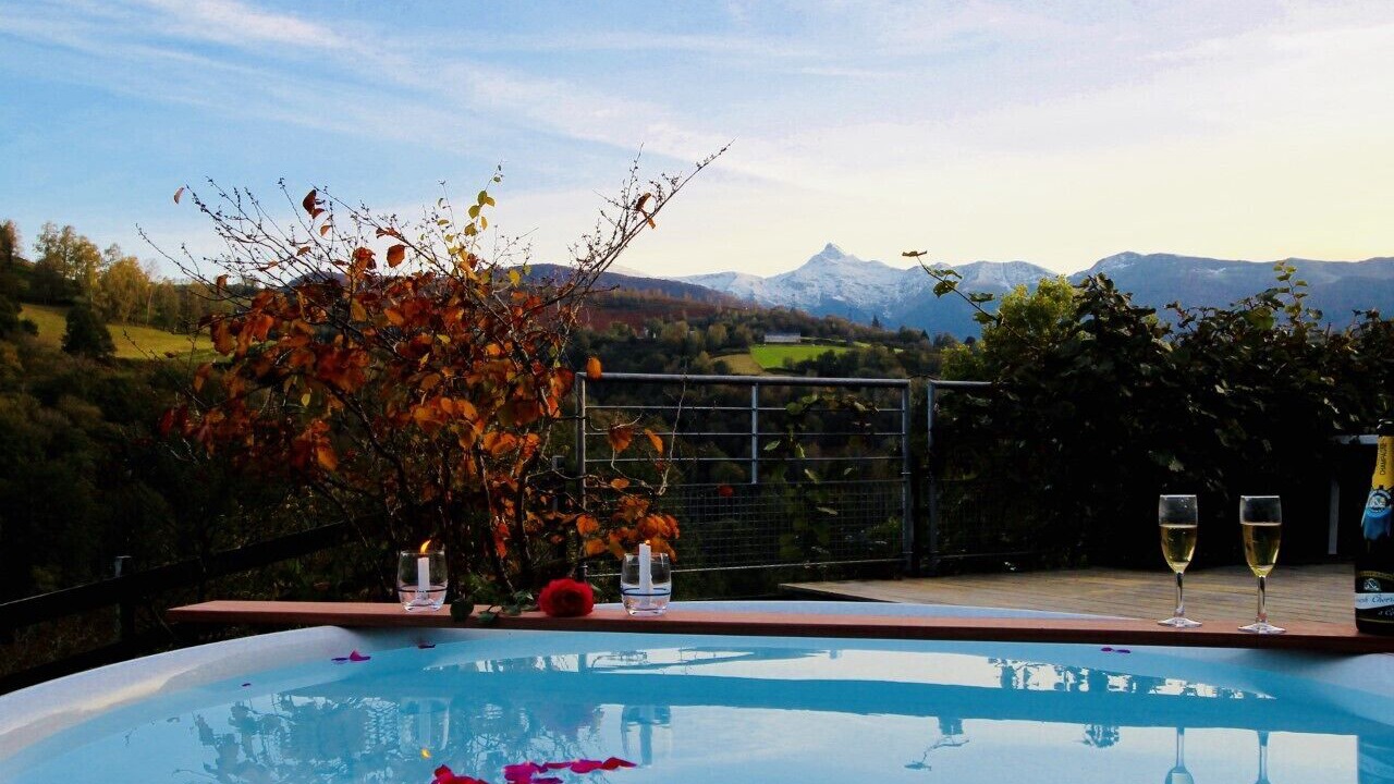 Photo of Outdoor in Astugue