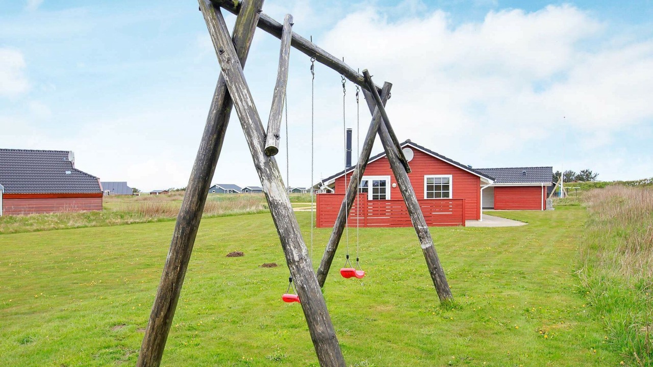 Photo of Others in Lokken