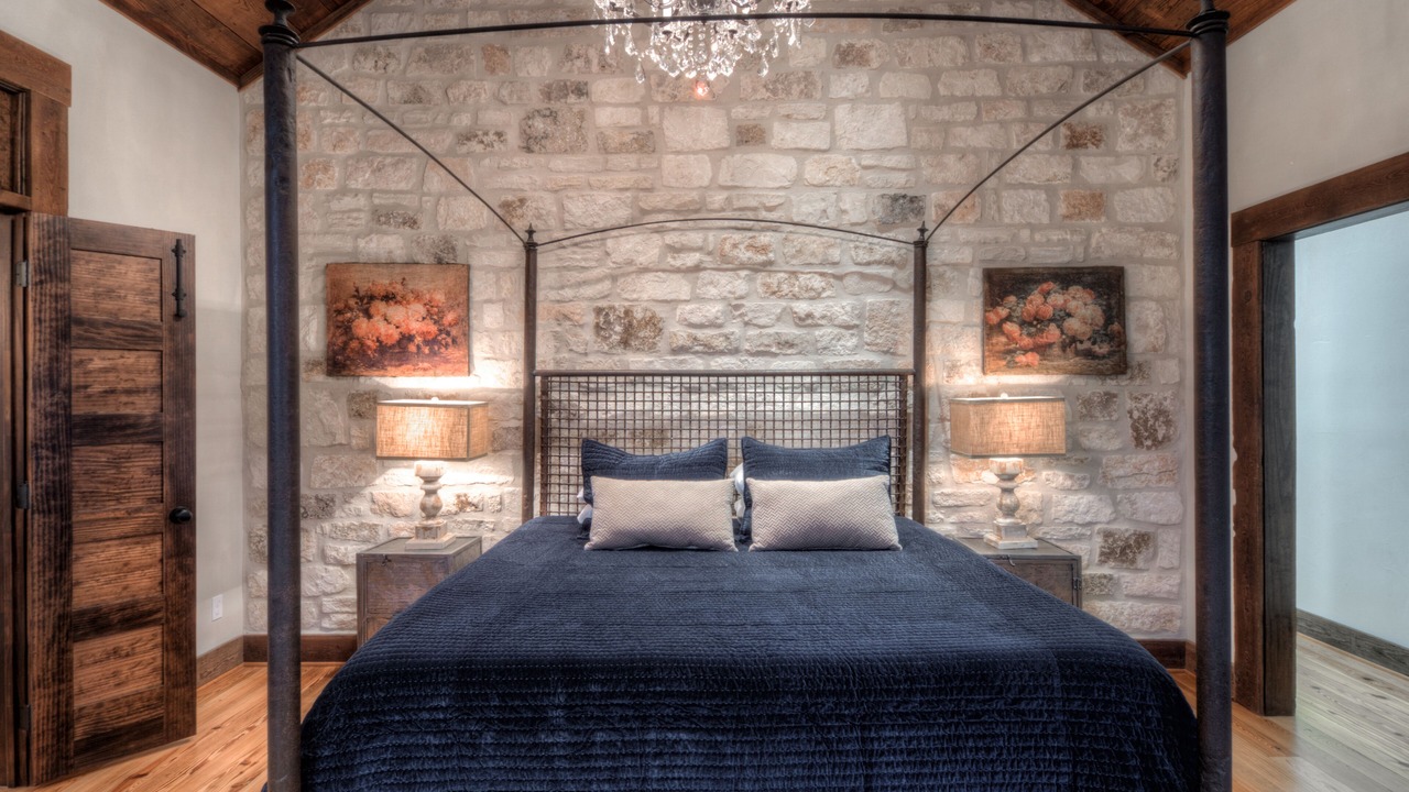 Photo of Others in Fredericksburg