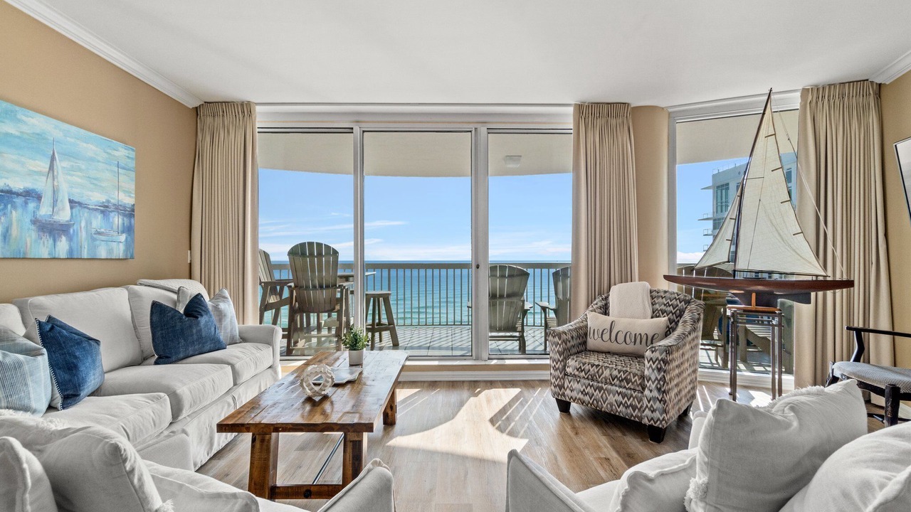 Photo of Livingroom in Destin