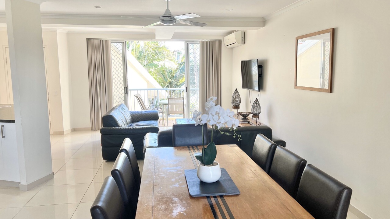 Photo of Livingroom in Mermaid Beach