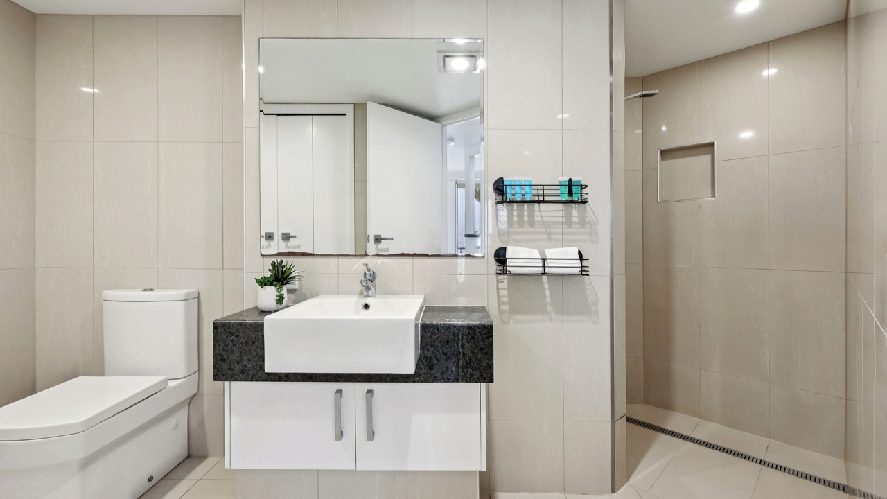 Photo of Bathroom in Mermaid Beach