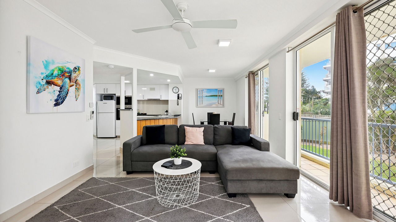 Photo of Livingroom in Mermaid Beach