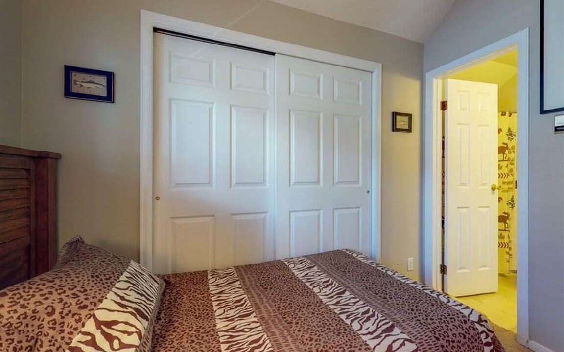 Photo of Bedroom in Four O'Clock