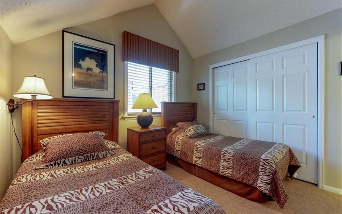 Photo of Bedroom in Four O'Clock