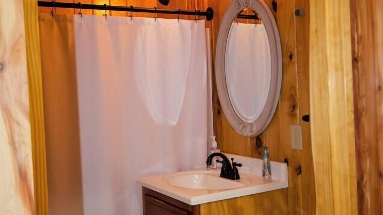 Photo of Bathroom in Negreet