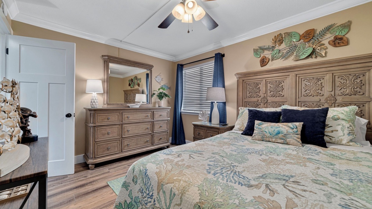 Photo of Bedroom in Gulf Shores