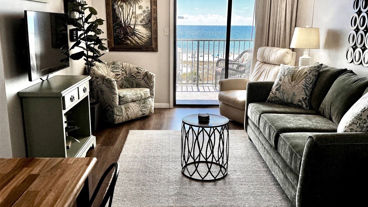 Photo of Livingroom in Gulf Shores