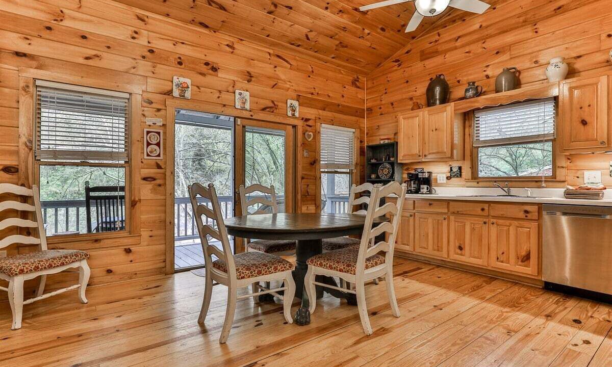 Photo of Others in Ellijay