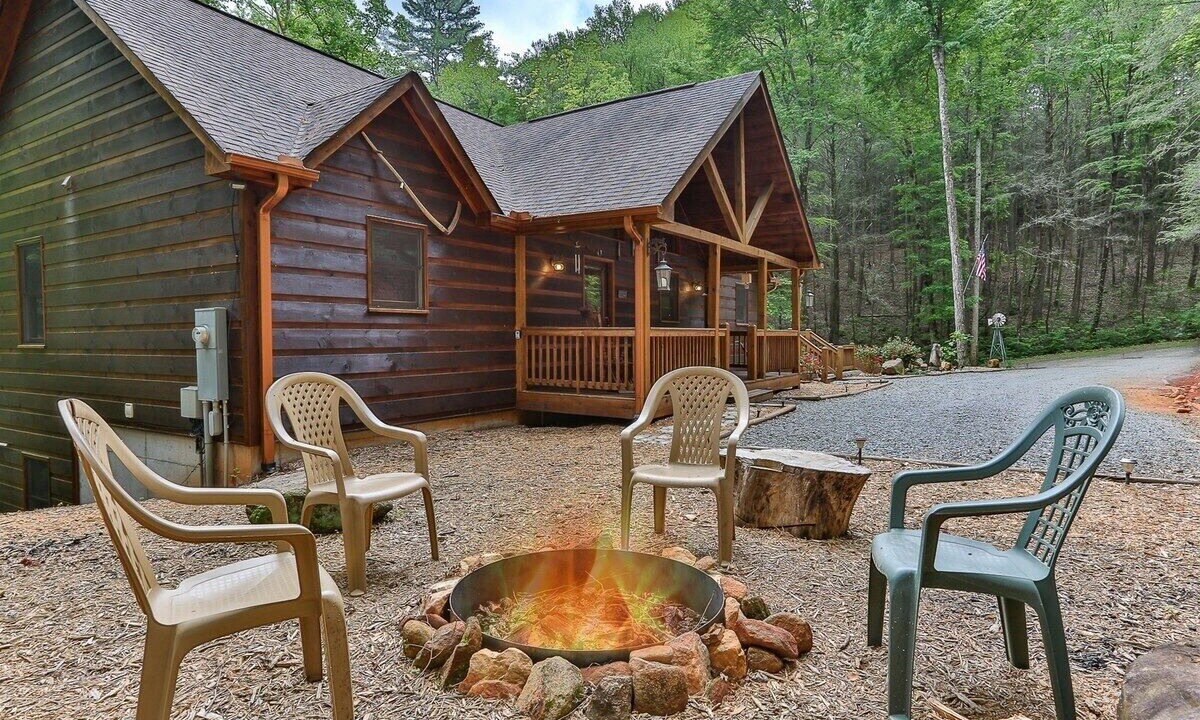Photo of Others in Ellijay