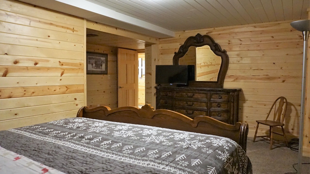 Photo of Bedroom in Hidden Valley
