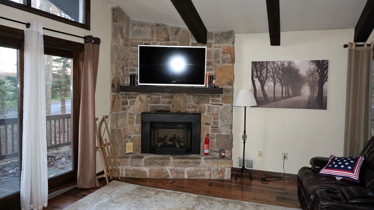 Photo of Livingroom in Hidden Valley