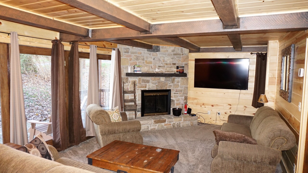 Photo of Livingroom in Hidden Valley