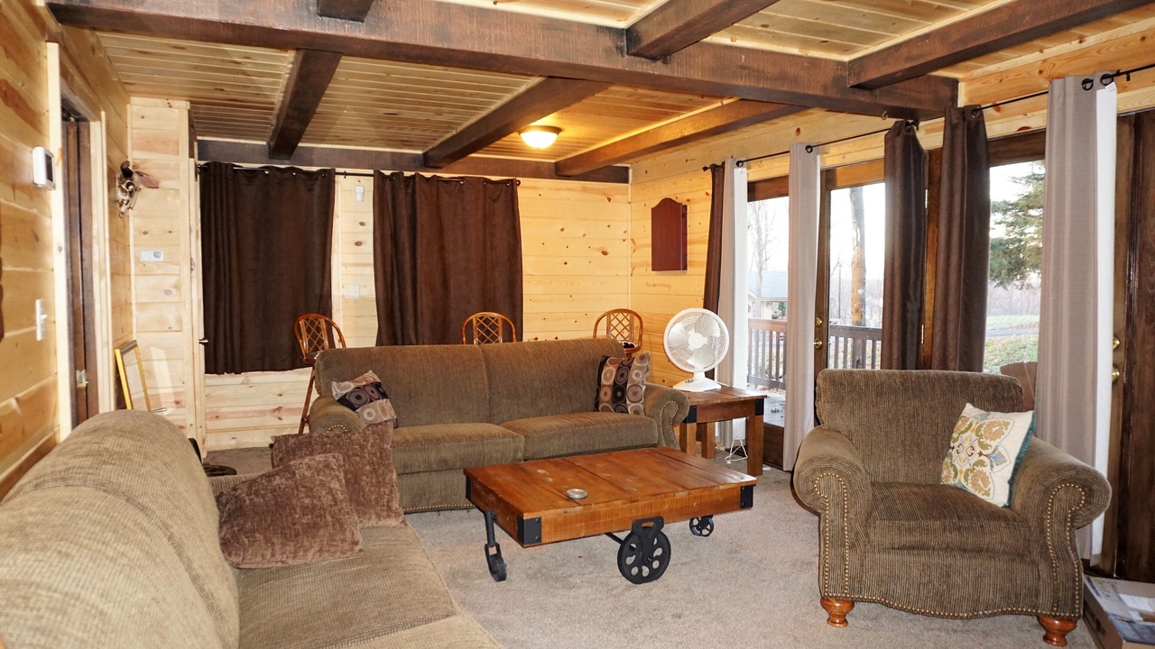 Photo of Livingroom in Hidden Valley
