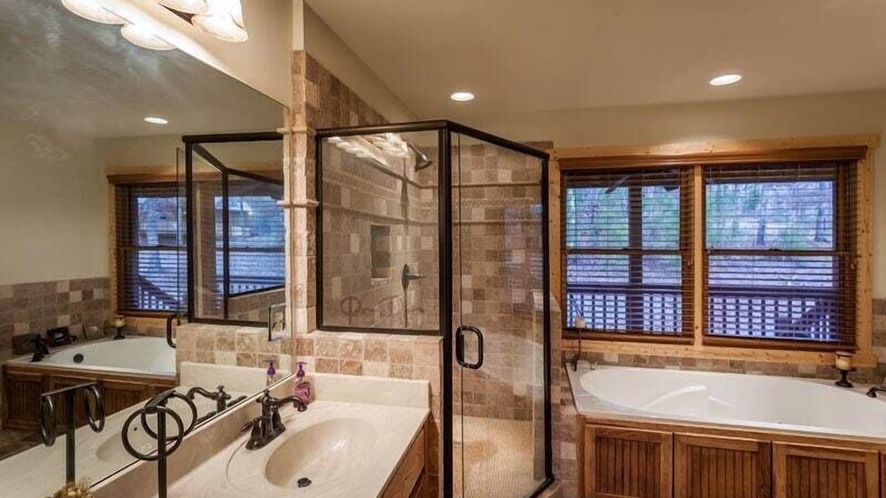 Photo of Bathroom in Ellijay