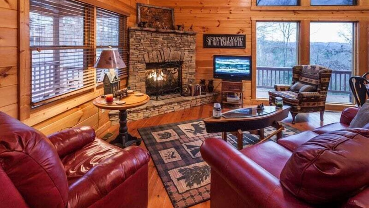 Photo of Livingroom in Ellijay