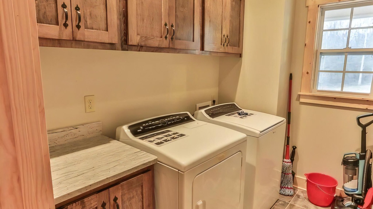 Photo of Bedroom in Ellijay